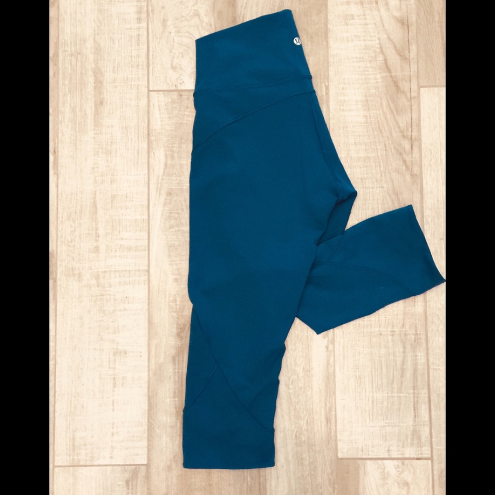 NWOT LULULEMON Leggings